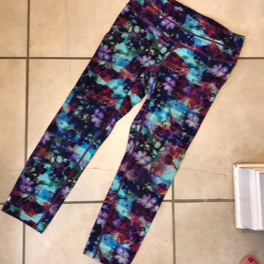 Athleta crops